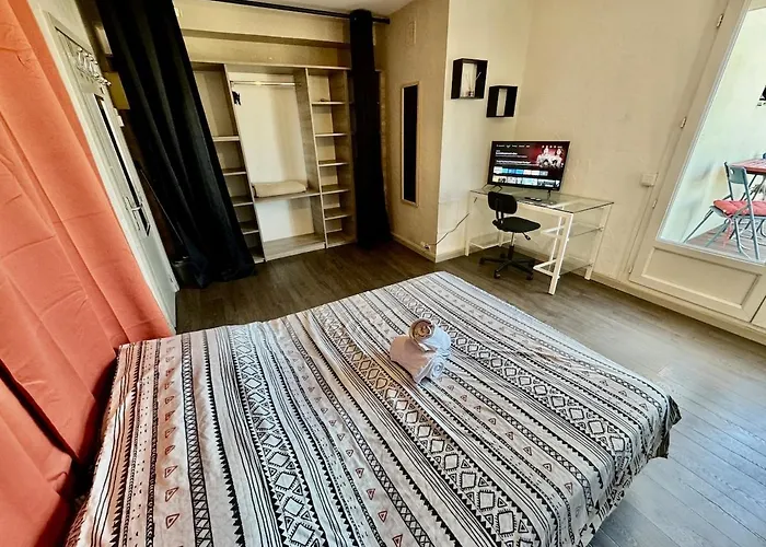 Terrasse Au Coeur De - 54 Βαλένς