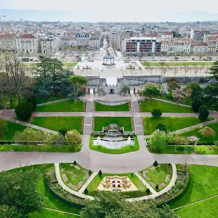 Terrasse Au Coeur De - 54 Valence (Drome)
