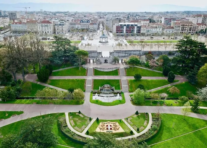 Terrasse Au Coeur De - 54 Valence (Drome)